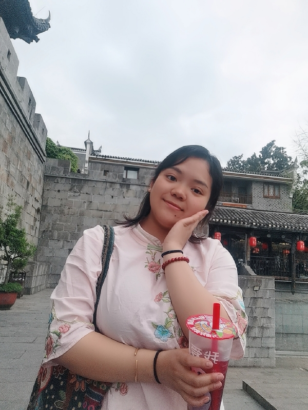 敏兮小沫的第二张照片--许昌相亲服务中心