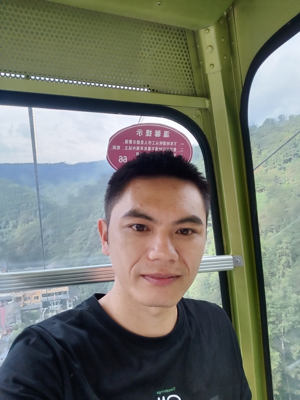 小鱼的第一张照片--许昌相亲服务中心