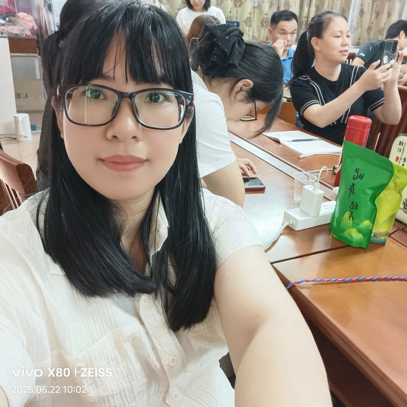 雯城慧敏的第一张照片--许昌相亲服务中心
