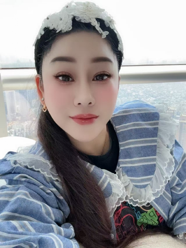 萱草沐晴的第一张照片--许昌相亲服务中心