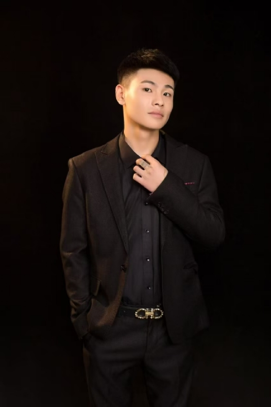 刘小船的第二张照片--许昌相亲服务中心
