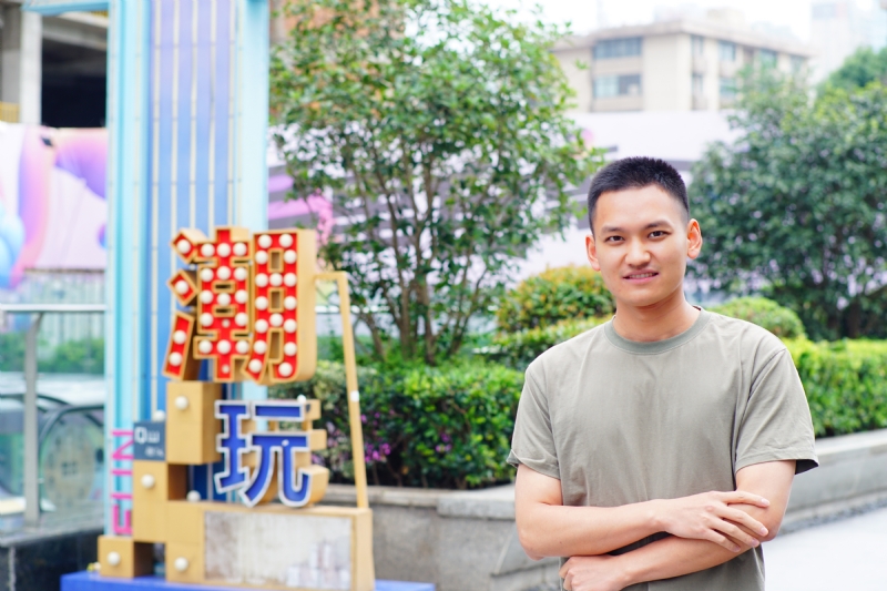陌上烟雨的第一张照片--许昌相亲服务中心
