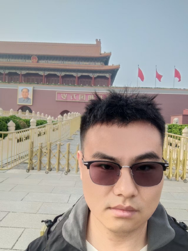 喧嚣的风的第一张照片--许昌相亲服务中心