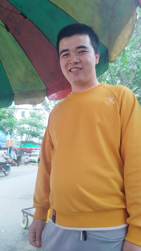 海中寻花柳的第一张照片--许昌相亲服务中心