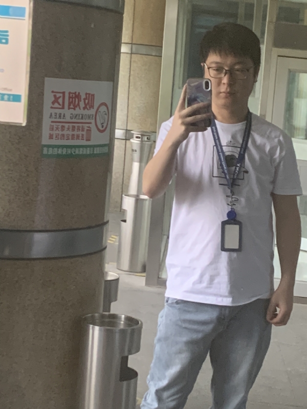 潜伏的第一张照片--许昌相亲服务中心