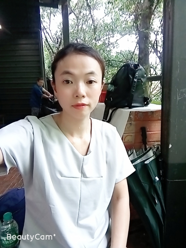 vivi的第一张照片--许昌相亲服务中心