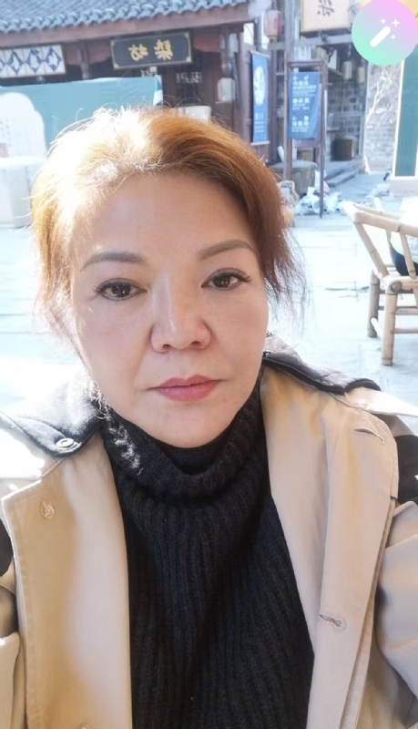 宛霞的第二张照片--许昌相亲服务中心