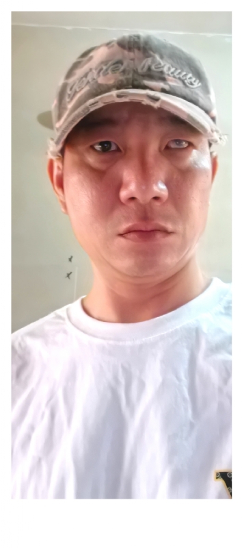 小心做人的第三张照片--许昌相亲服务中心