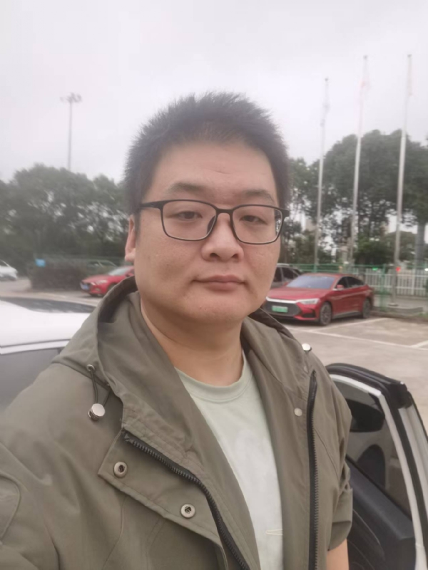 Russell的第一张照片--许昌相亲服务中心