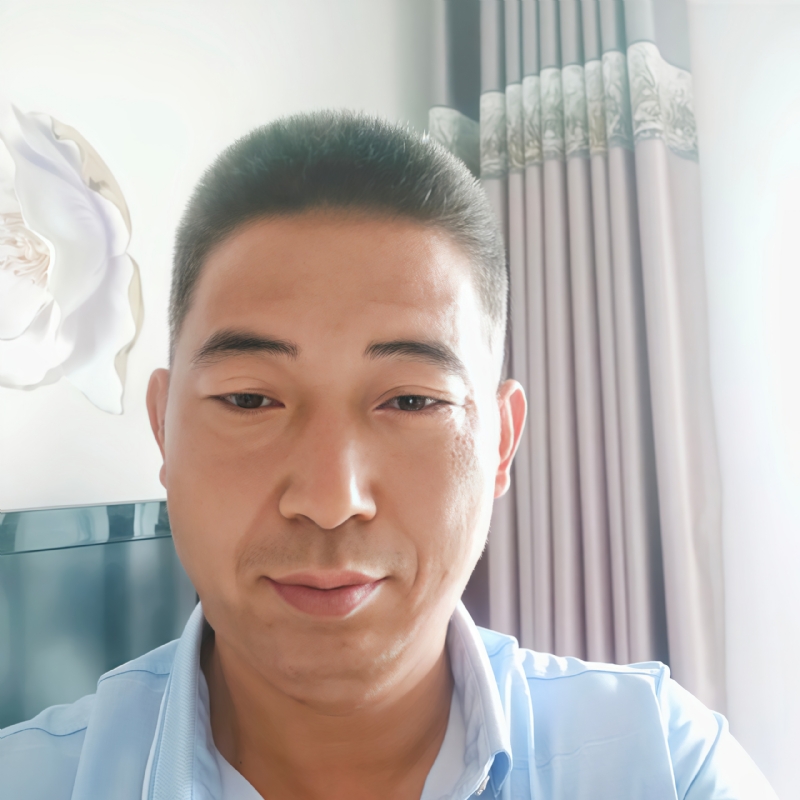 雨中漫步的第一张照片--许昌相亲服务中心