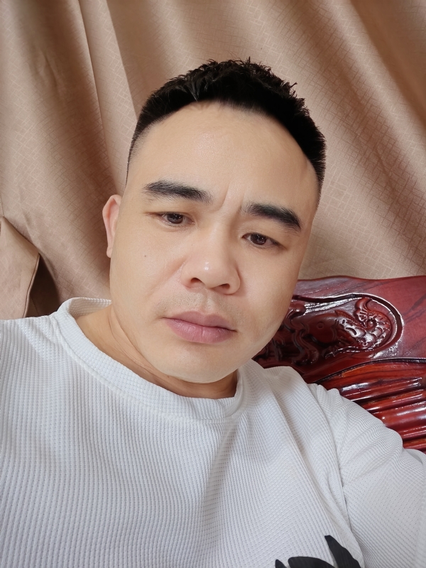 下一站的我的第一张照片--许昌相亲服务中心