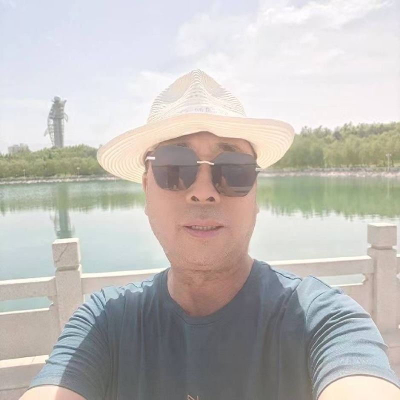 有钱人的第一张照片--许昌相亲服务中心