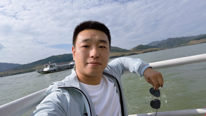 烟花易笑的第四张照片--许昌相亲服务中心