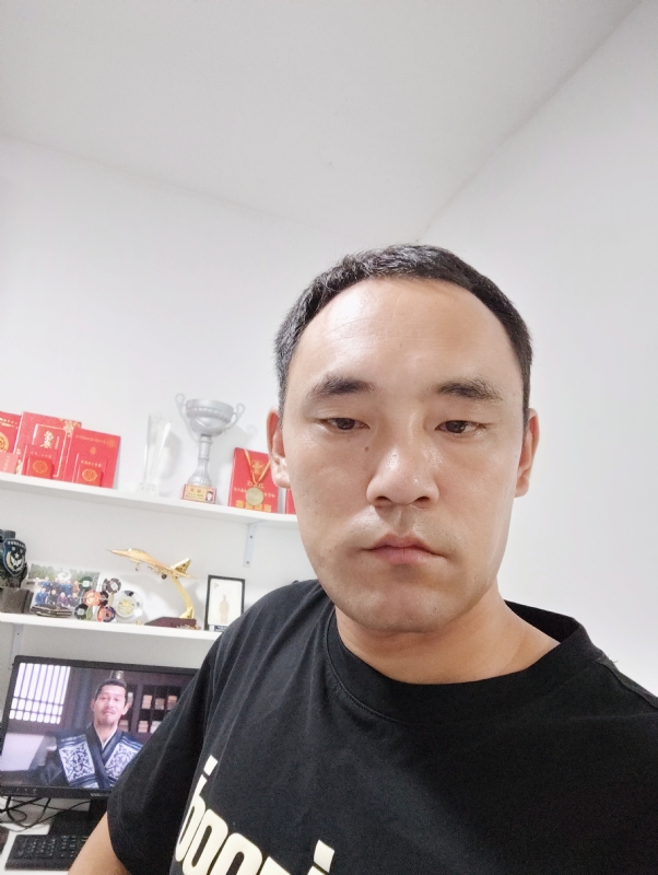 91年的第三张照片--许昌相亲服务中心