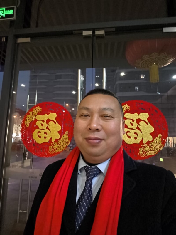 半百悟红尘的第一张照片--许昌相亲服务中心