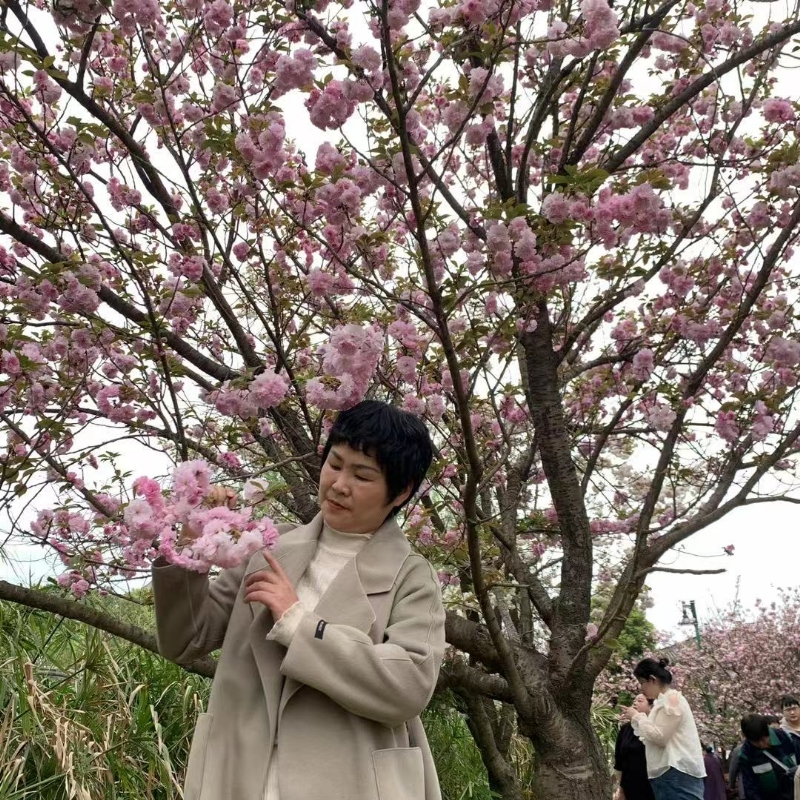 秋冬的雨有点冷的第一张照片--许昌相亲服务中心