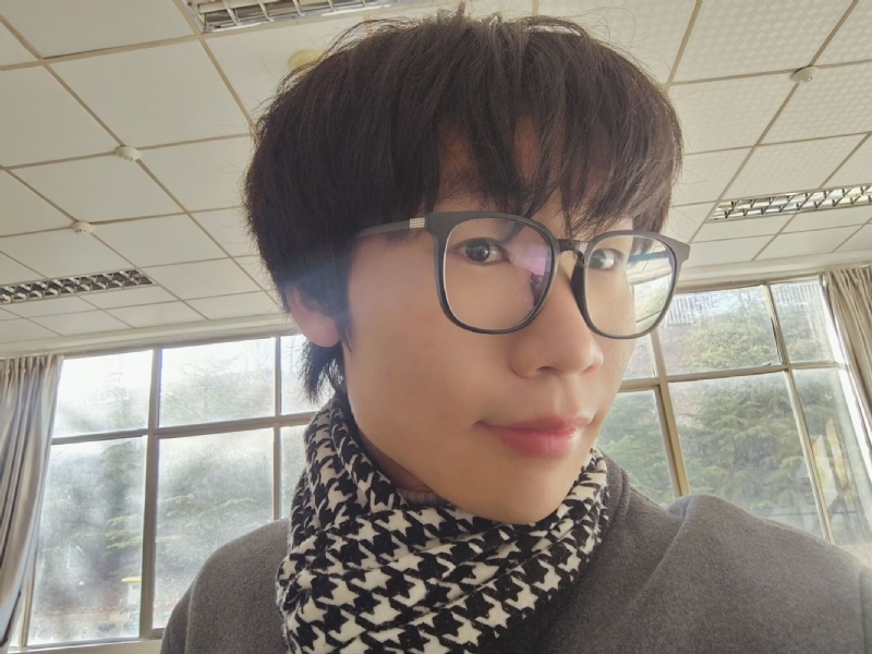 静檀的第一张照片--许昌相亲服务中心