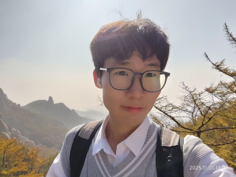 静檀的第三张照片--许昌相亲服务中心