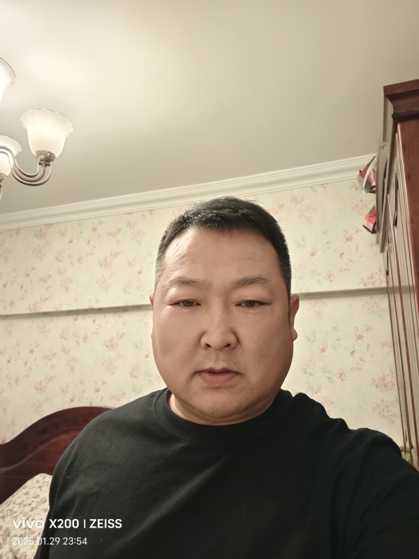 峰哥的第一张照片--许昌相亲服务中心