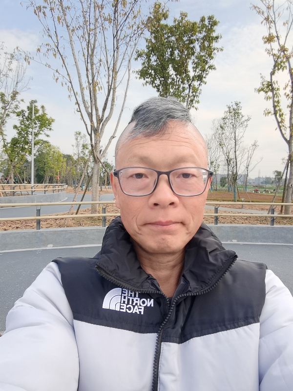 做喜欢的事的第一张照片--许昌相亲服务中心