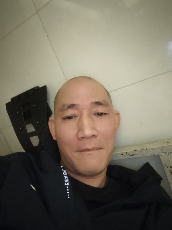 hdj的第一张照片--许昌相亲服务中心