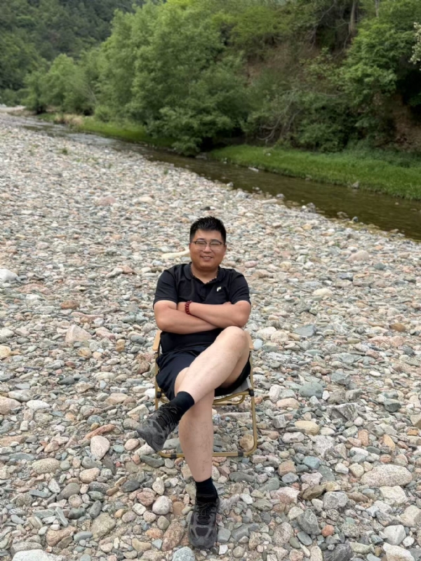 杨先生的第二张照片--许昌相亲服务中心